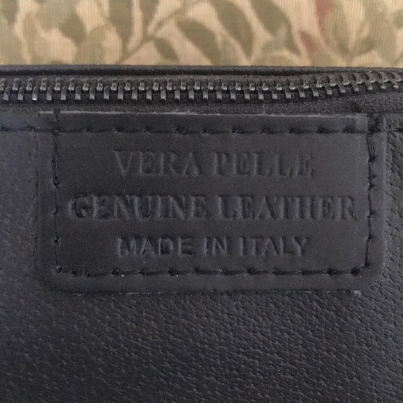 💥SALE💥 Black Bag - Picture 7 of 7